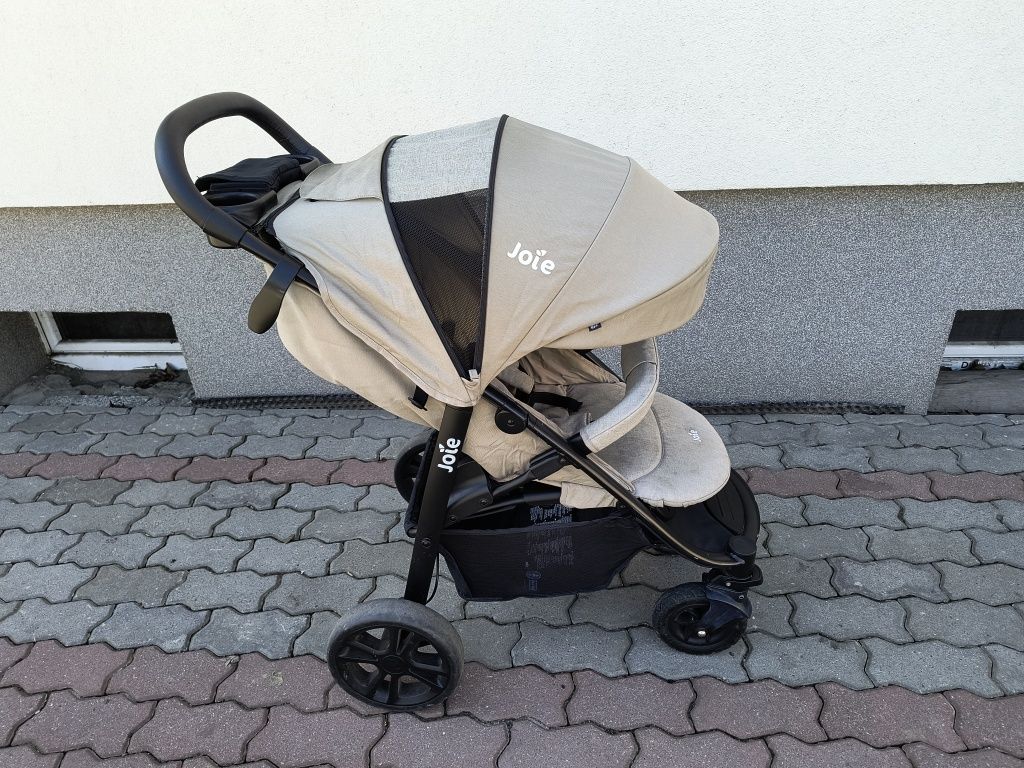 Wózek spacerowy joie litetrax 4