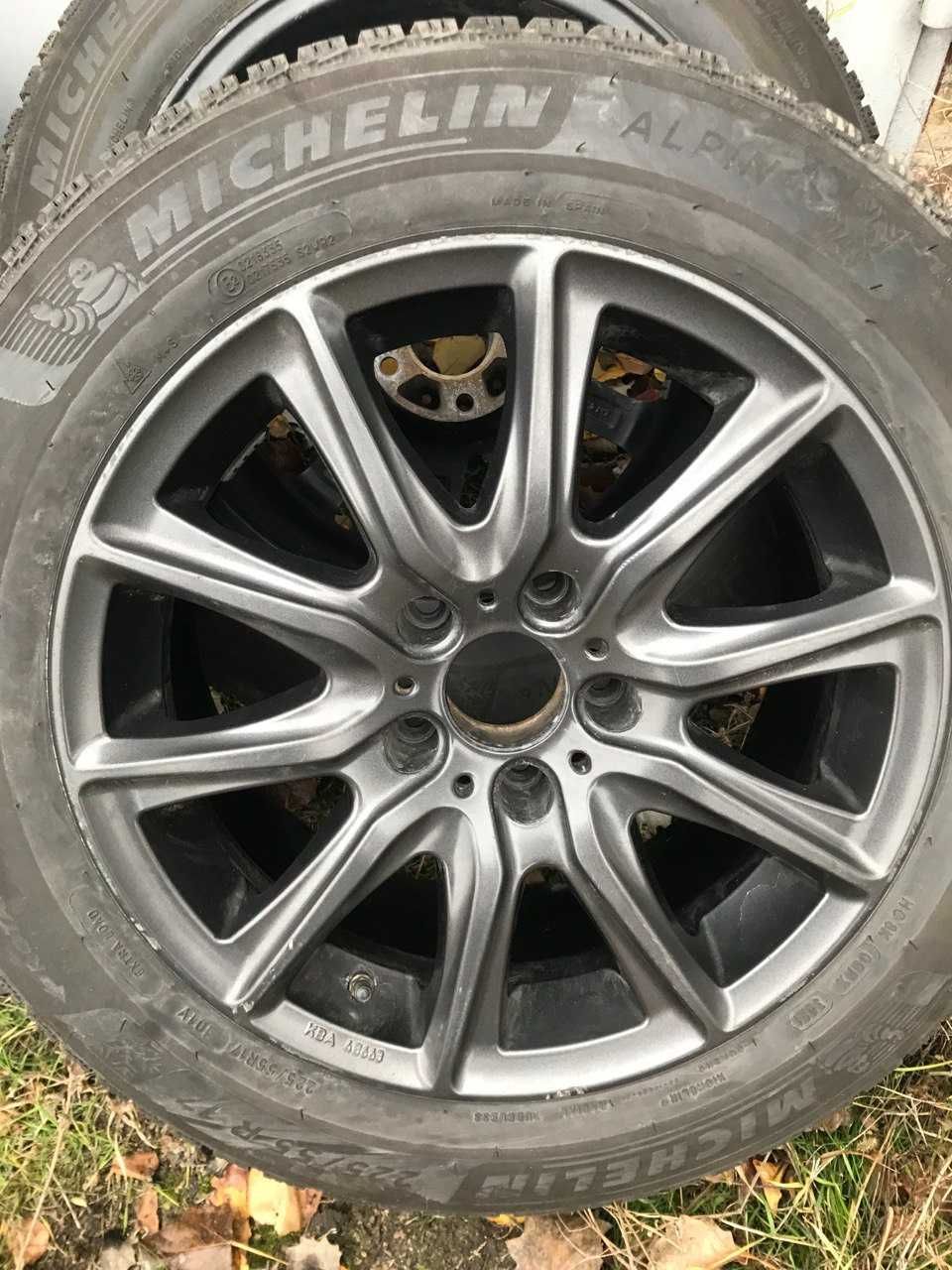 Колеса BMW 225/55/R17 8J 30ET 5x120