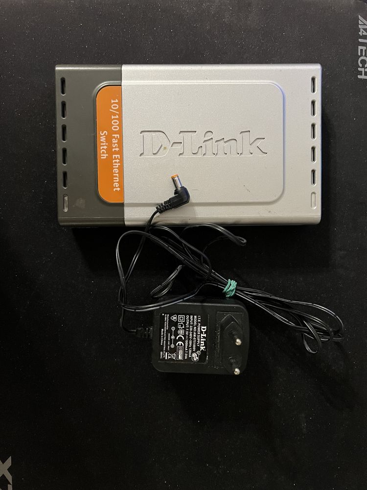 Комутатор / світч / Switch D-Link-1008D