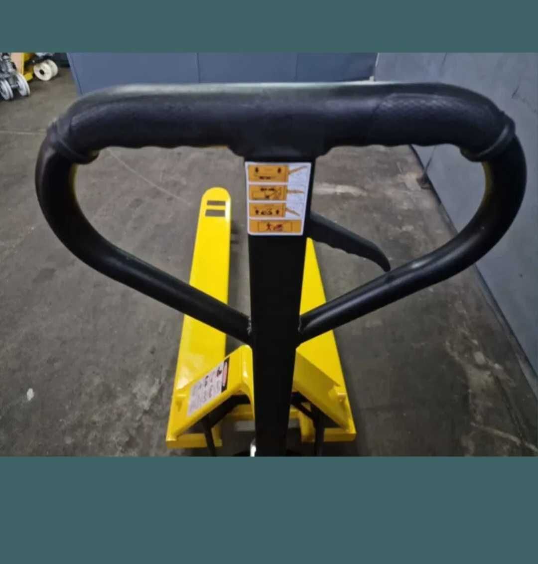 Promoção: Porta paletes manual Novo