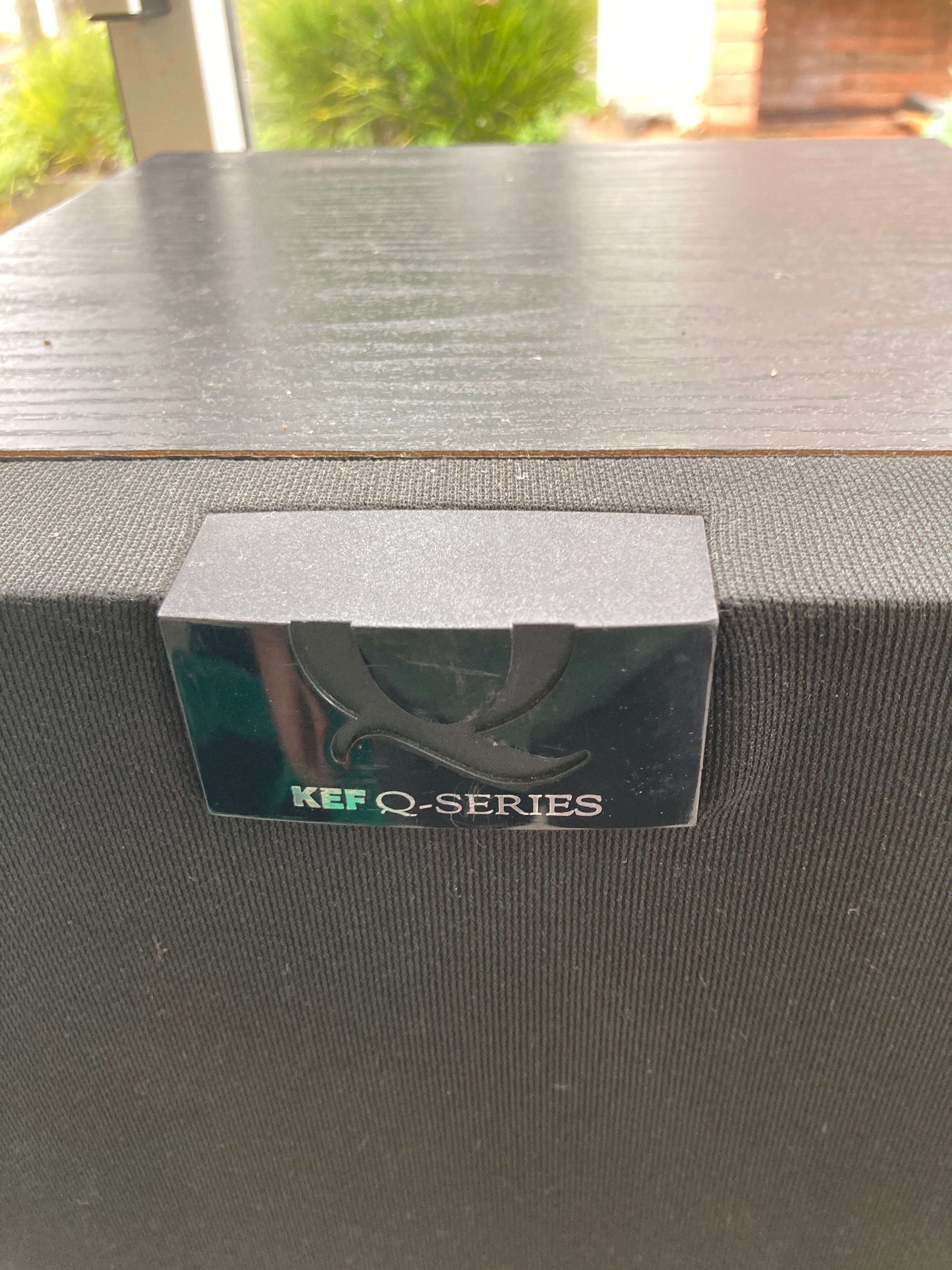 Colunas Kef Q80 Qseries