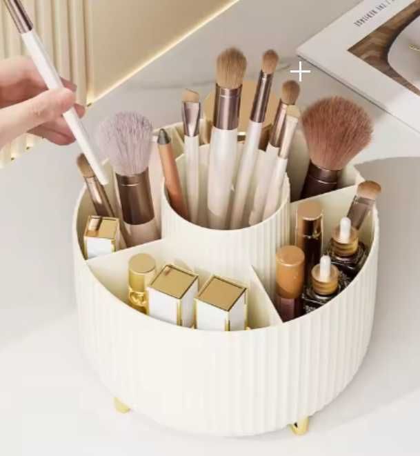 Arrumação para pincéis e acessórios de maquilhagem
