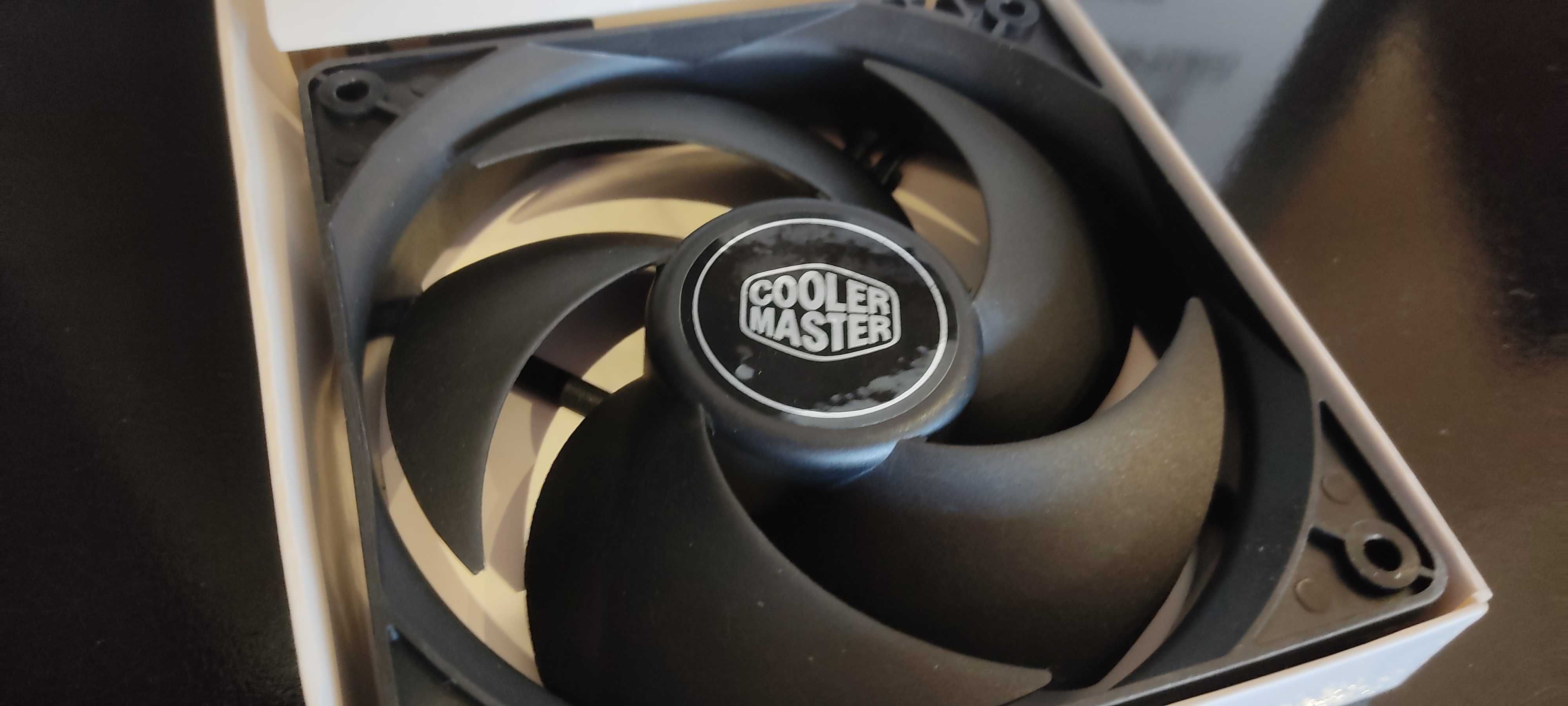 Cooler Master Silencio FP 120.