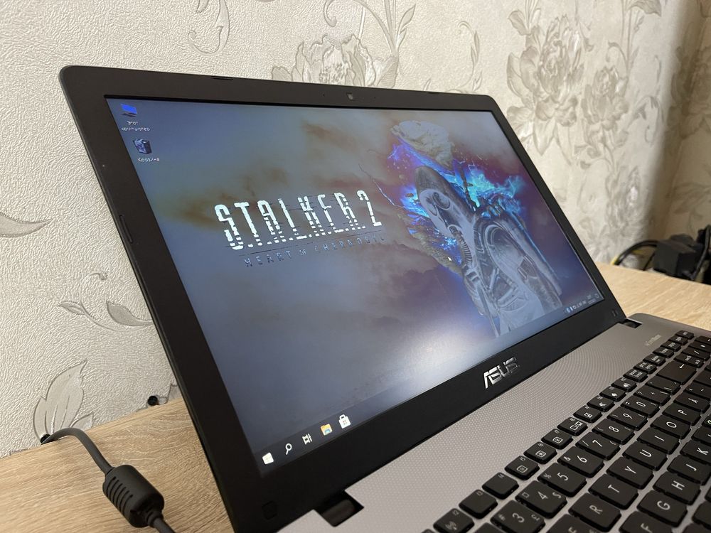 Asus F550J | i5 | GTX 850M | SSD | Готовий до бою