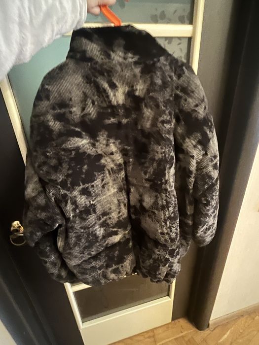 Тепла куртка на зиму