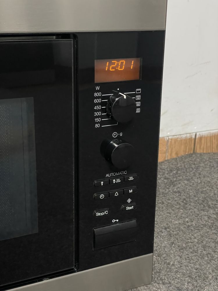 Вбудована мікрохвильовка Miele M 8151 в ІДЕАЛЬНОМУ стані НВЧ 37 см