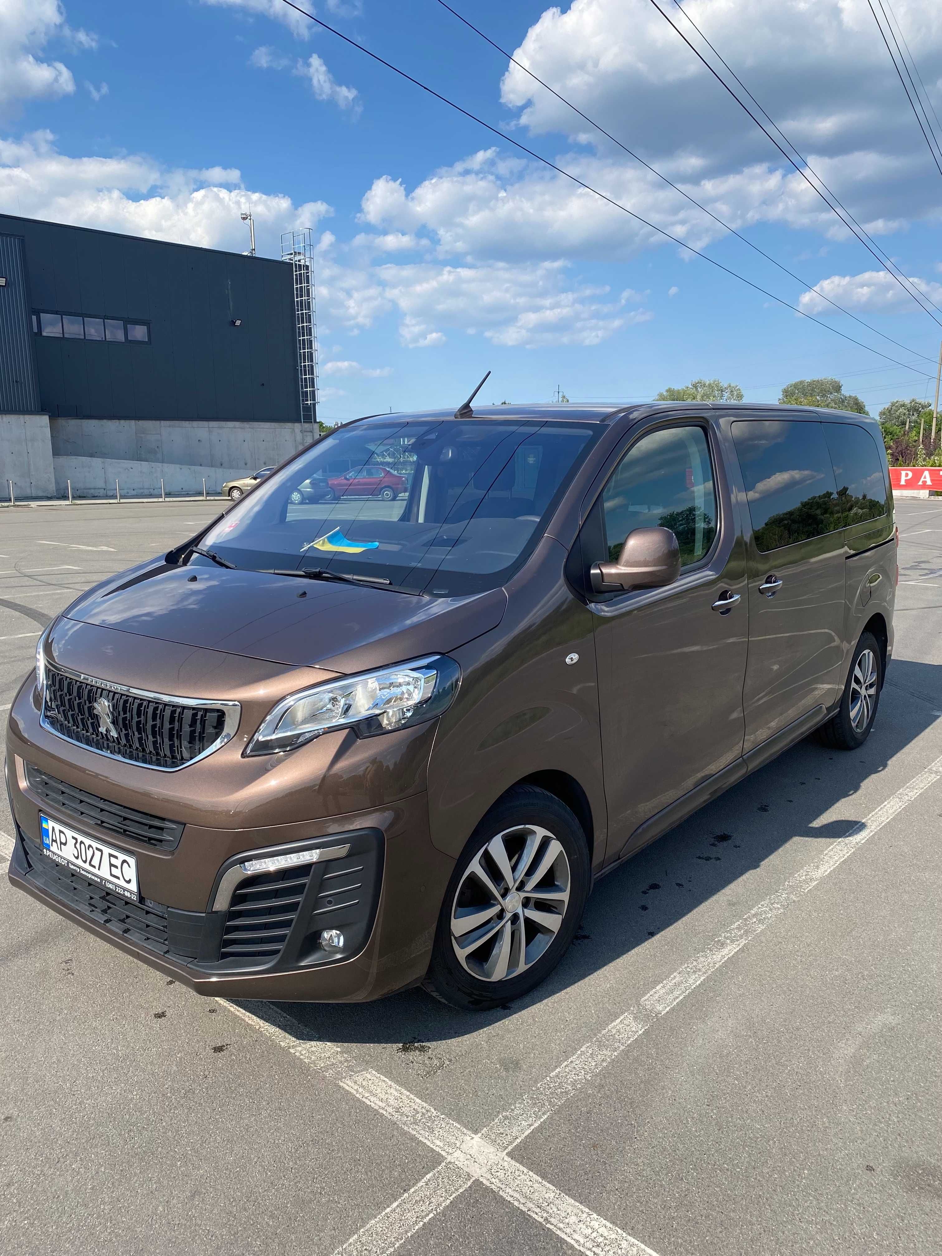 Peugeot Expert Traveller 2017