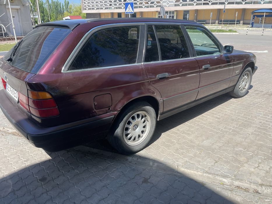 BMW e34 1994 2.0 газ бенз