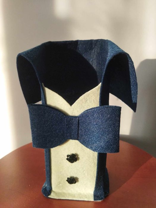 Sprzedam stroik na butelkę 2szt.