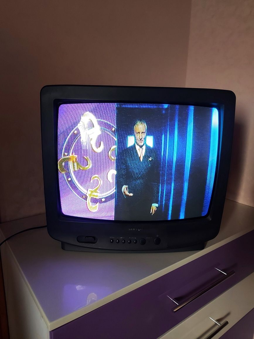 Телевизор Samsung ck-2073xr