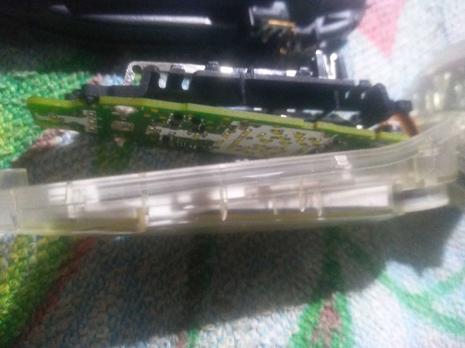 Брытва Филипс на запчасти.