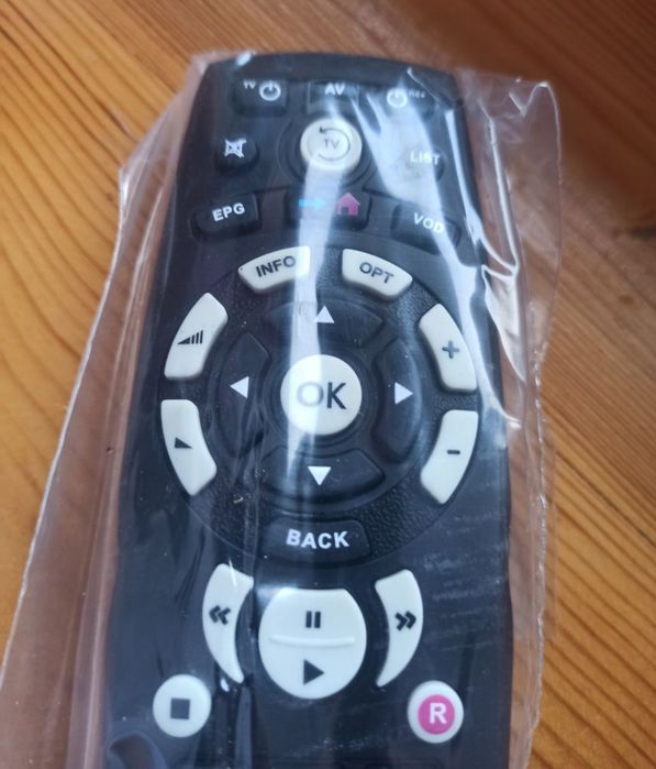 Pilot Canal+ NC+ (do mediabox+, turbobox+) nowy