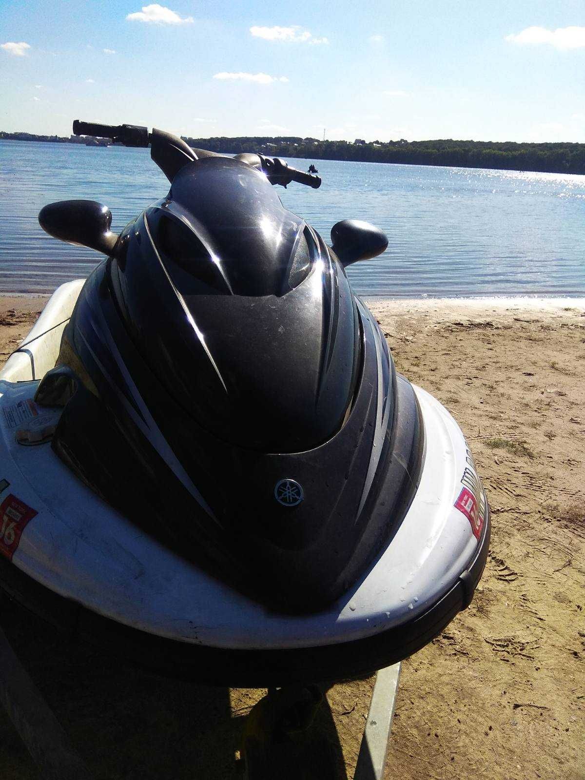 Гідроцикл водний мотоцикл Yamaha Wave Runner 1200