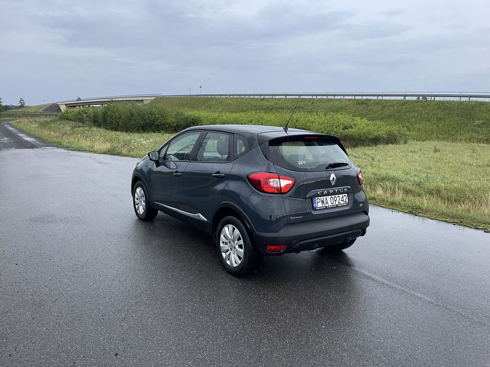 Renault Captur 1.5DCI  nowy rozrząd zarej pdc tył keyless