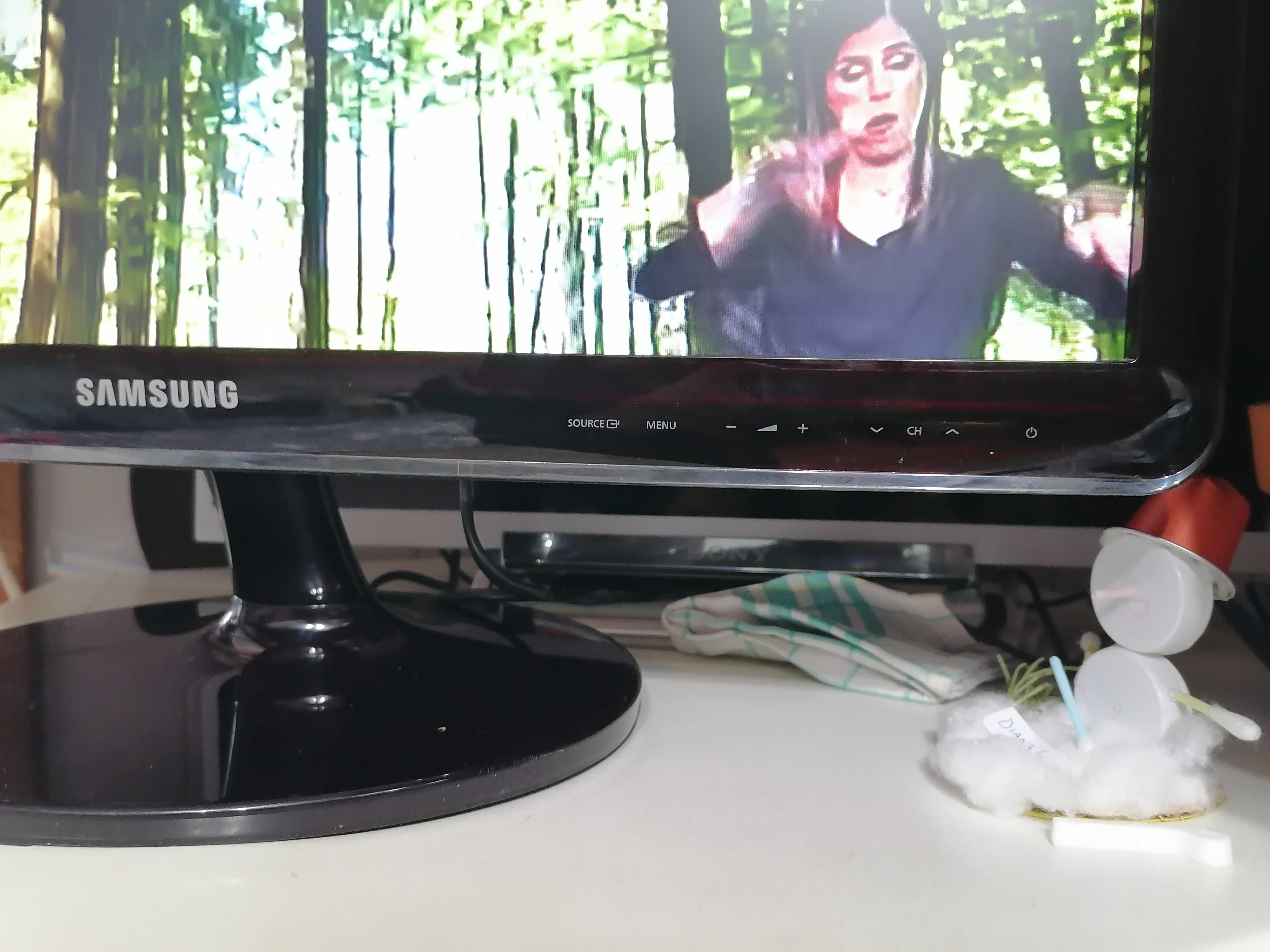 Televisão smart tv Samsung monitor (23") pixels Full HD Preto