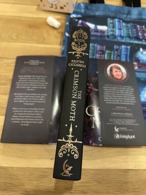 Fairyloot february YA box