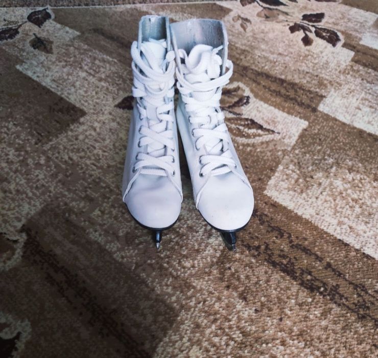 Ковзани дитячі ,33 розмір