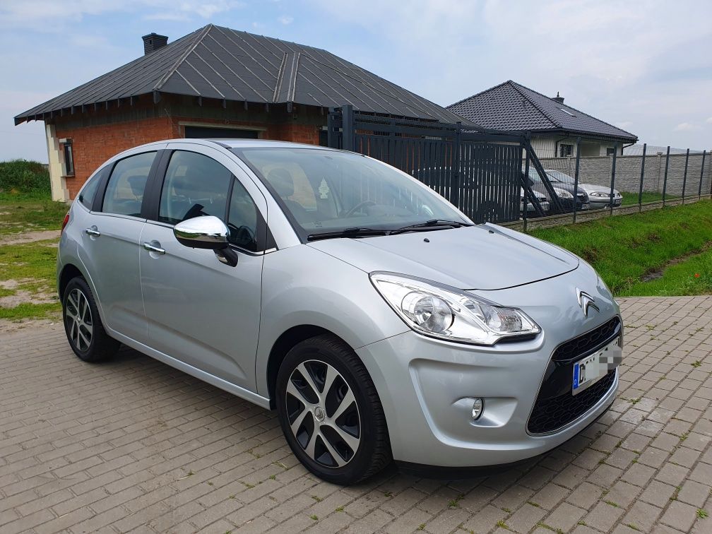 Auto po opłatach gotowe do rejestracji .