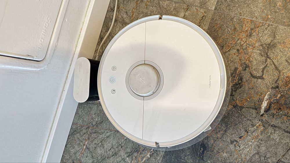 Robot sprzatajacy odkurzacz z funkcja mopa Roborock