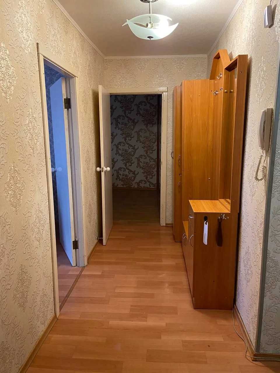 Продам 2-комнатную квартиру, Левый Берег,  Ж/М Левобережный.