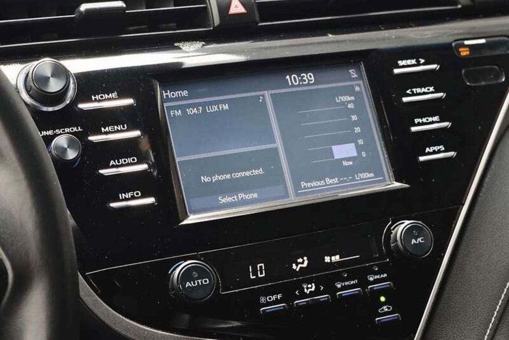 Toyota Camry 2018