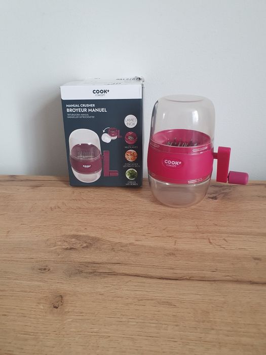 Ręczny młynek do suszonych owoców