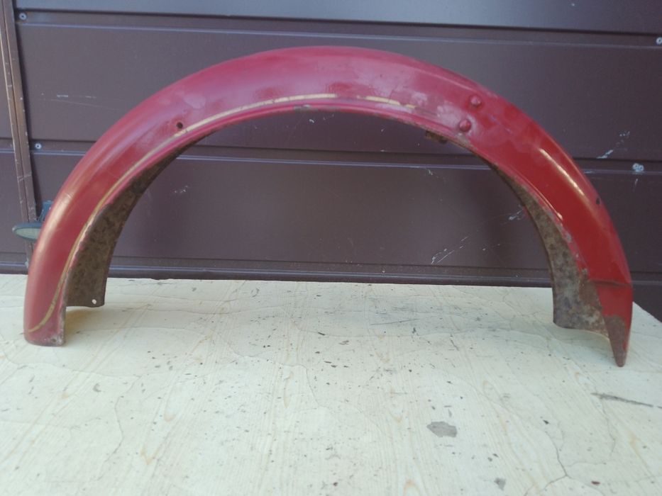 Błotnik tylny WSK bordowy oryginalny lakier