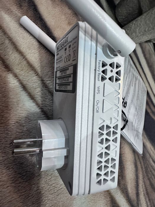 Wi-Fi адаптер NETGEAR EX3800