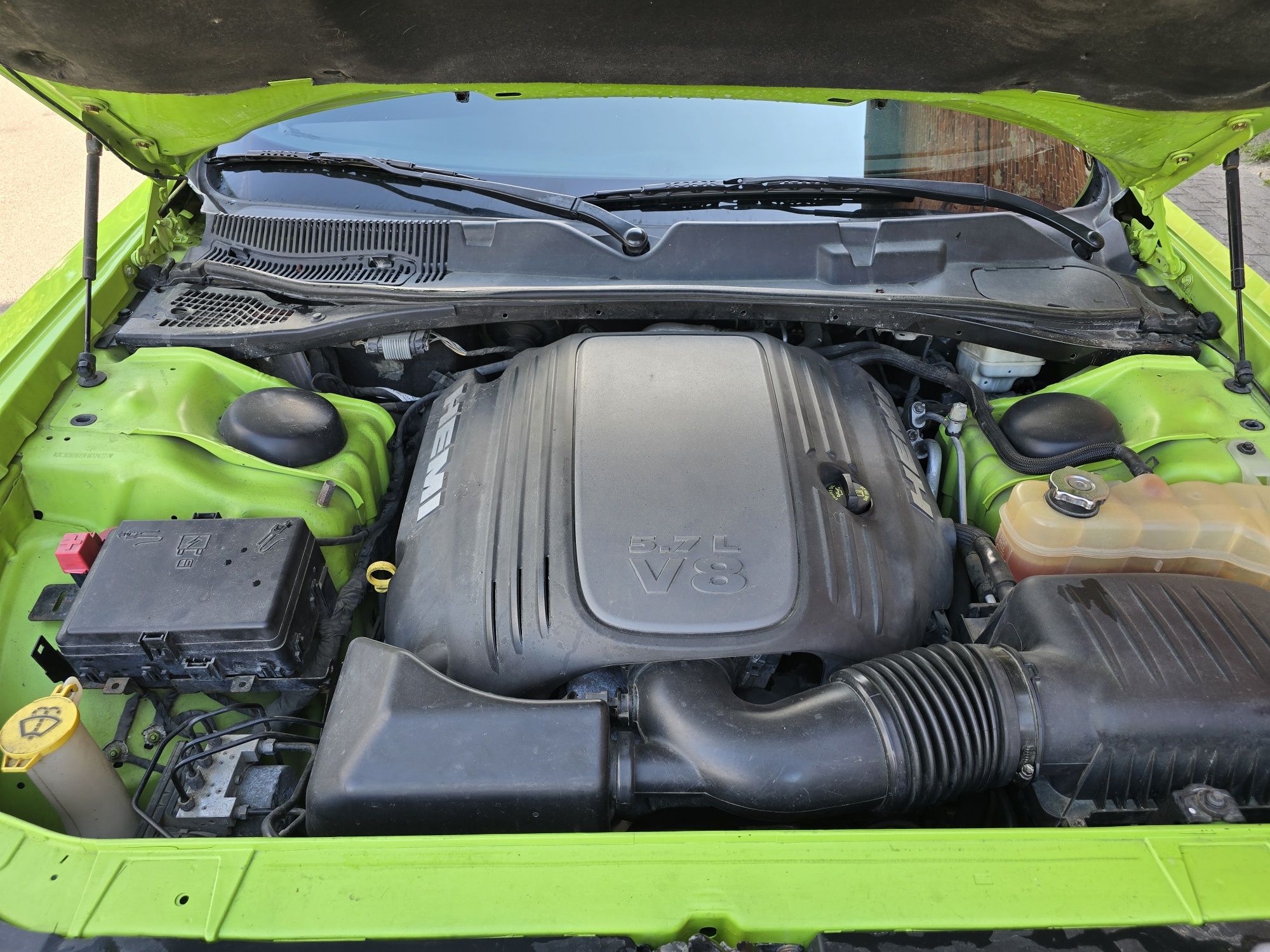 Dodge challenger ZAREJESTROWANY 5,7 V8 R/T 2015r