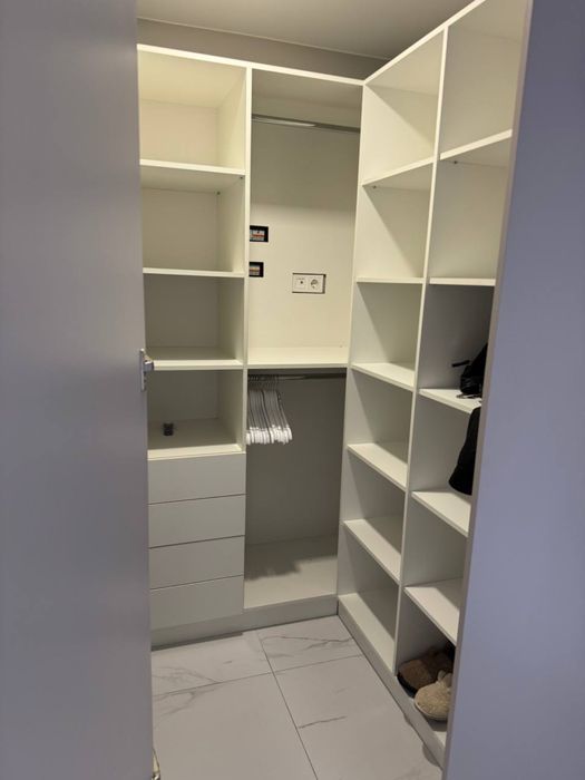 Трохкімнатна квартира в центрі міста з автономним опаленням