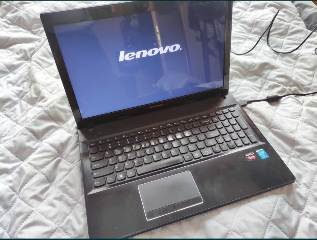 Laptop lenovo i7 radeon