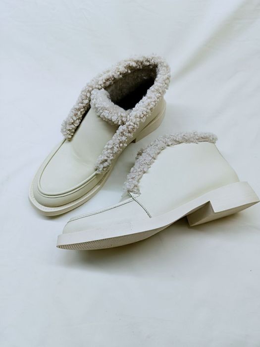 Зимові жіночі шкіряні чоботи лофери з утепленням