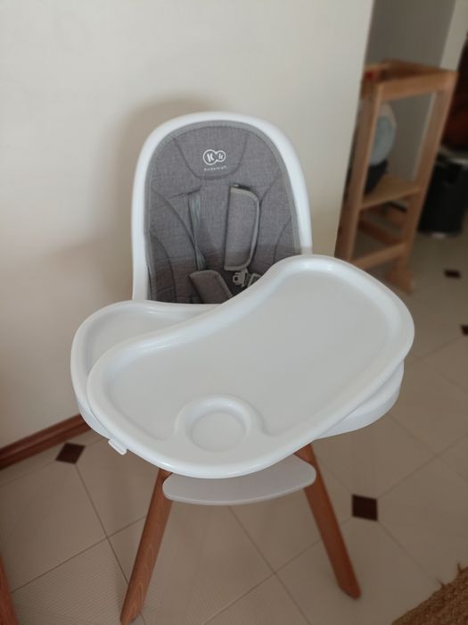Cadeira alimentação Kinderkraft. 2 em 1.