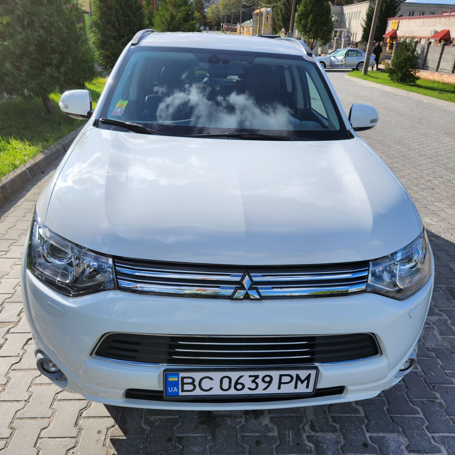 Mitsubishi outlander PHEV