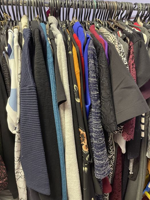 Продам одяг оптом з магазину