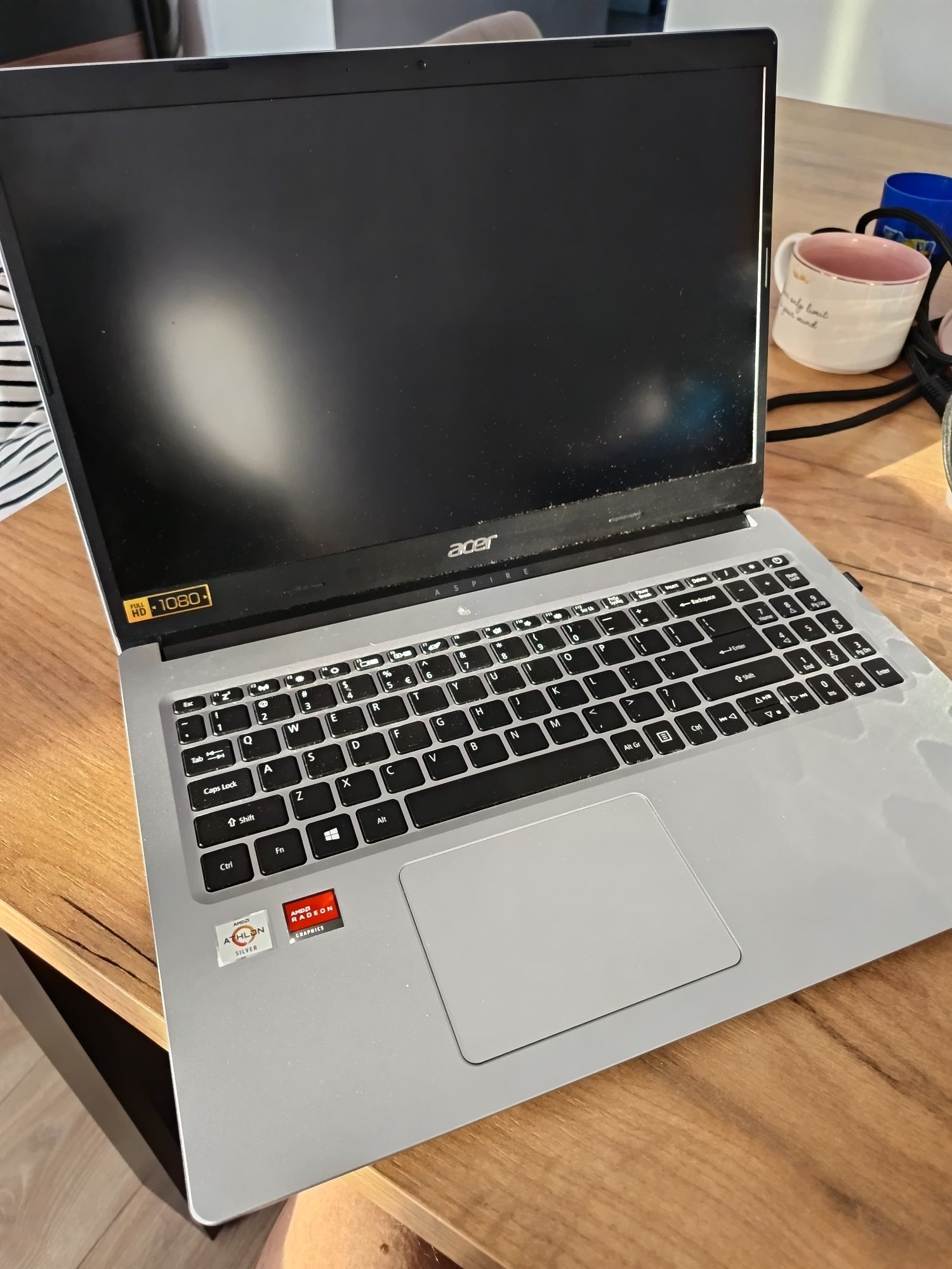 Laptop Acer aspire 3  A315-23 , 12 GB Ram ,dysk SSD 300 Gb