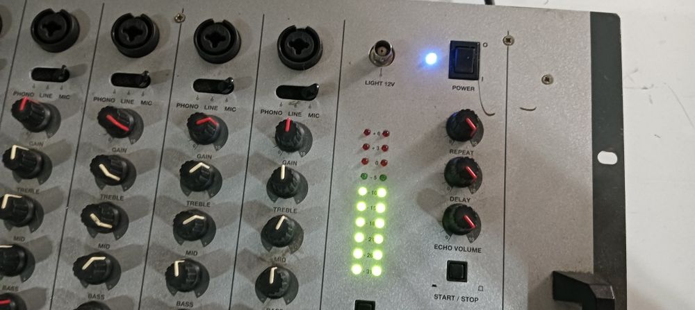 Mesa de som 6 canais