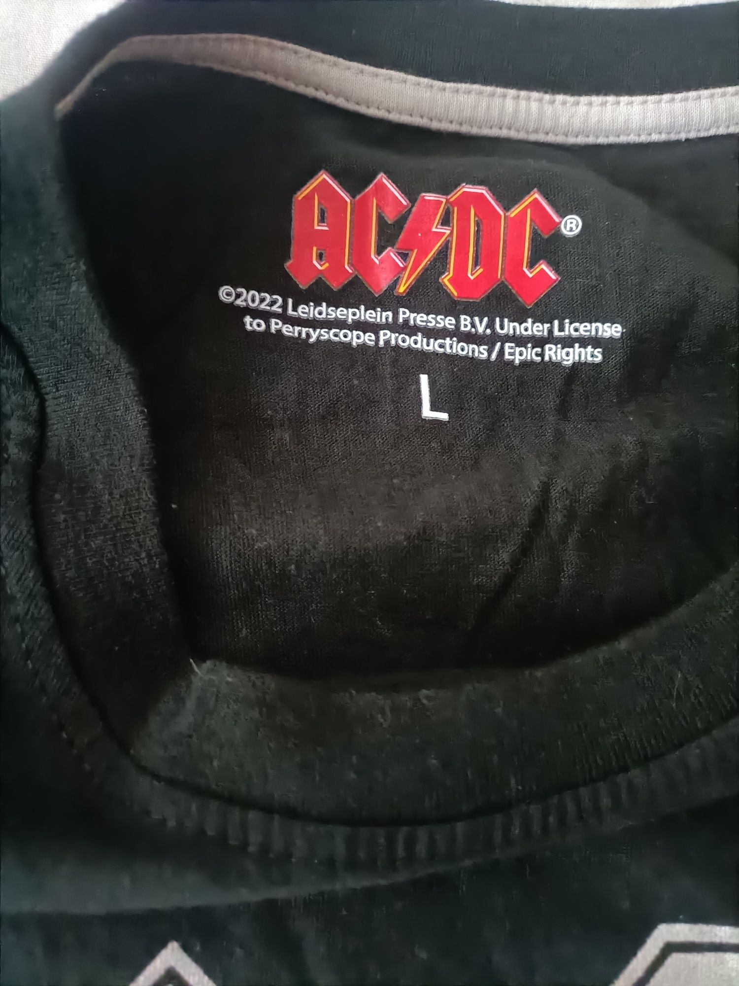 koszulka ACDC z metką