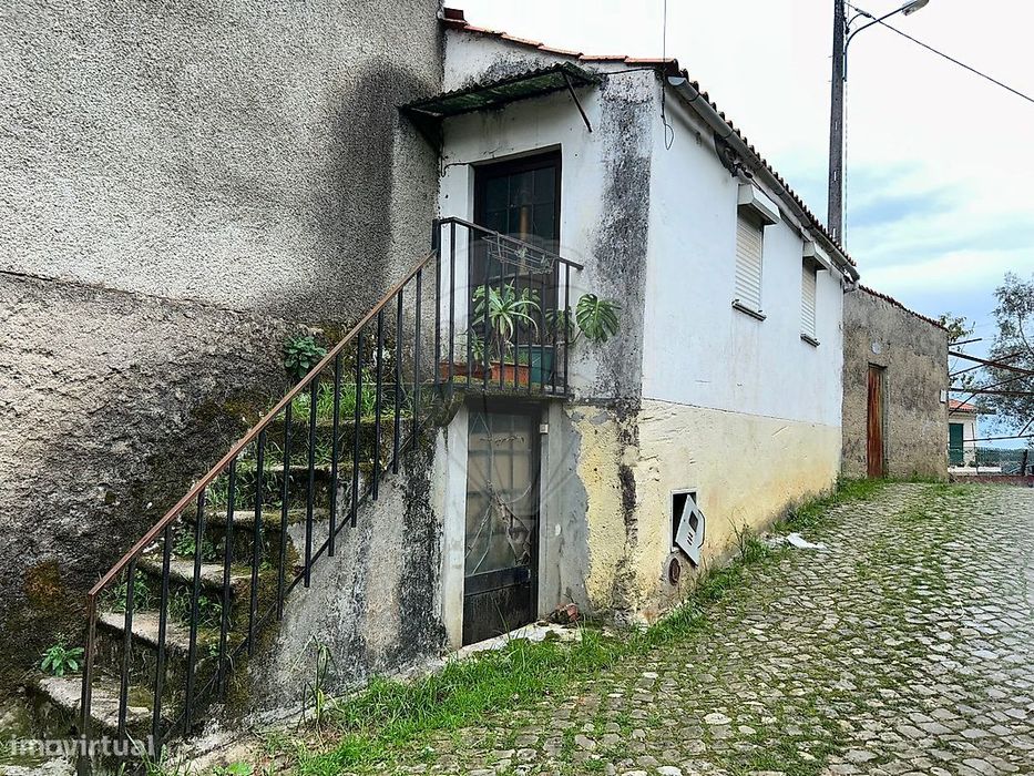 Moradia T2 para venda