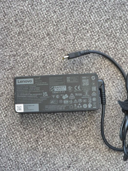 carregador lenovo USB-C 65W original sem anomalia