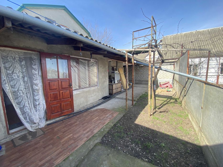 Продам дом в Овидиополе  с видом на лиман