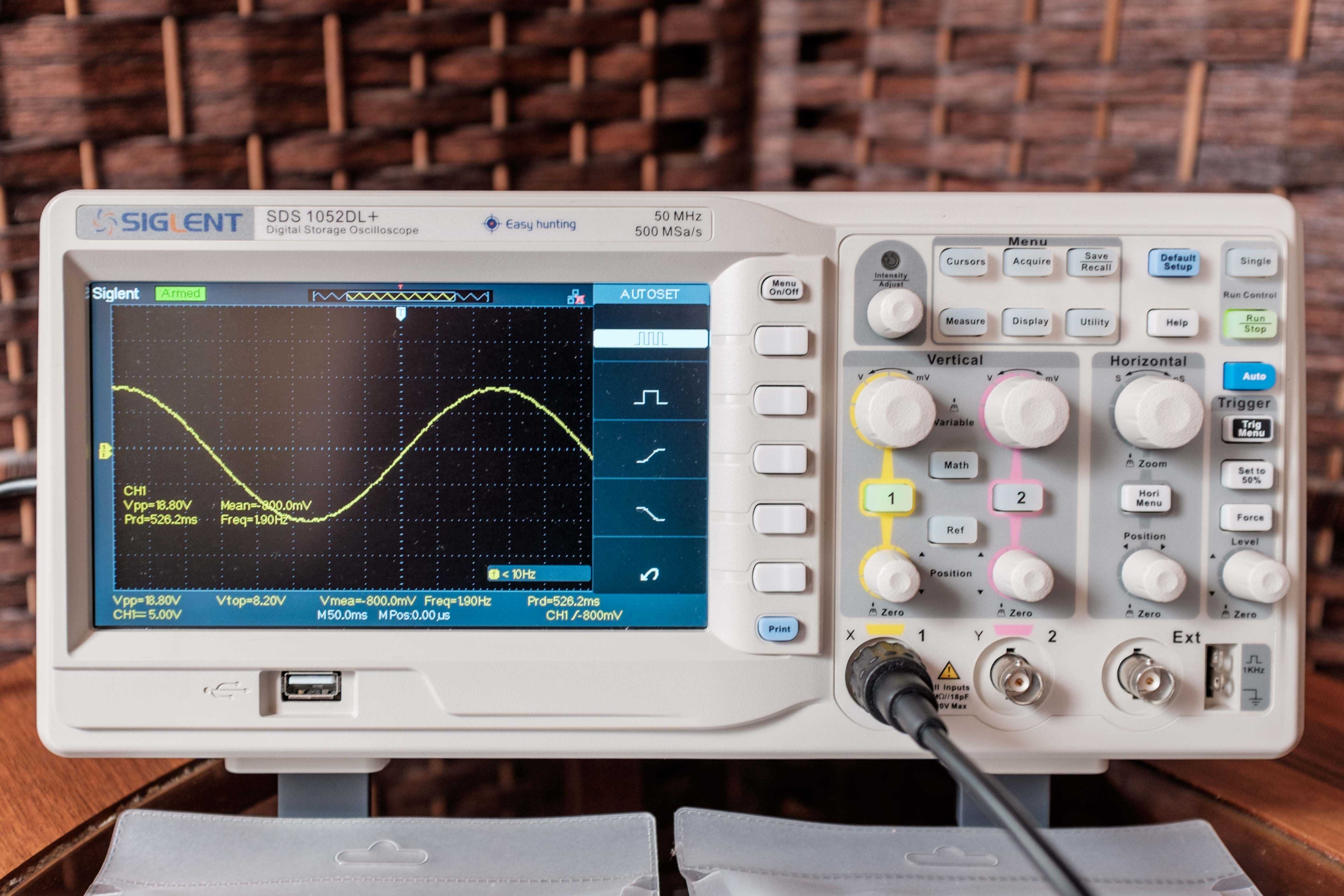 Oscyloskop Siglent SDS1052DL+ (Menu PL)