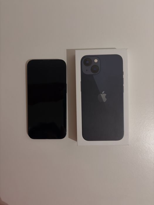 Iphone 13 128g recondicionado Airpods