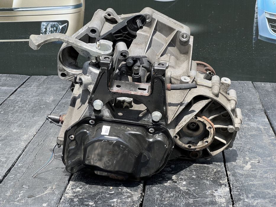 Коробка передач 1.2 tsi skoda a5 fabia 2 superb кпп MFX