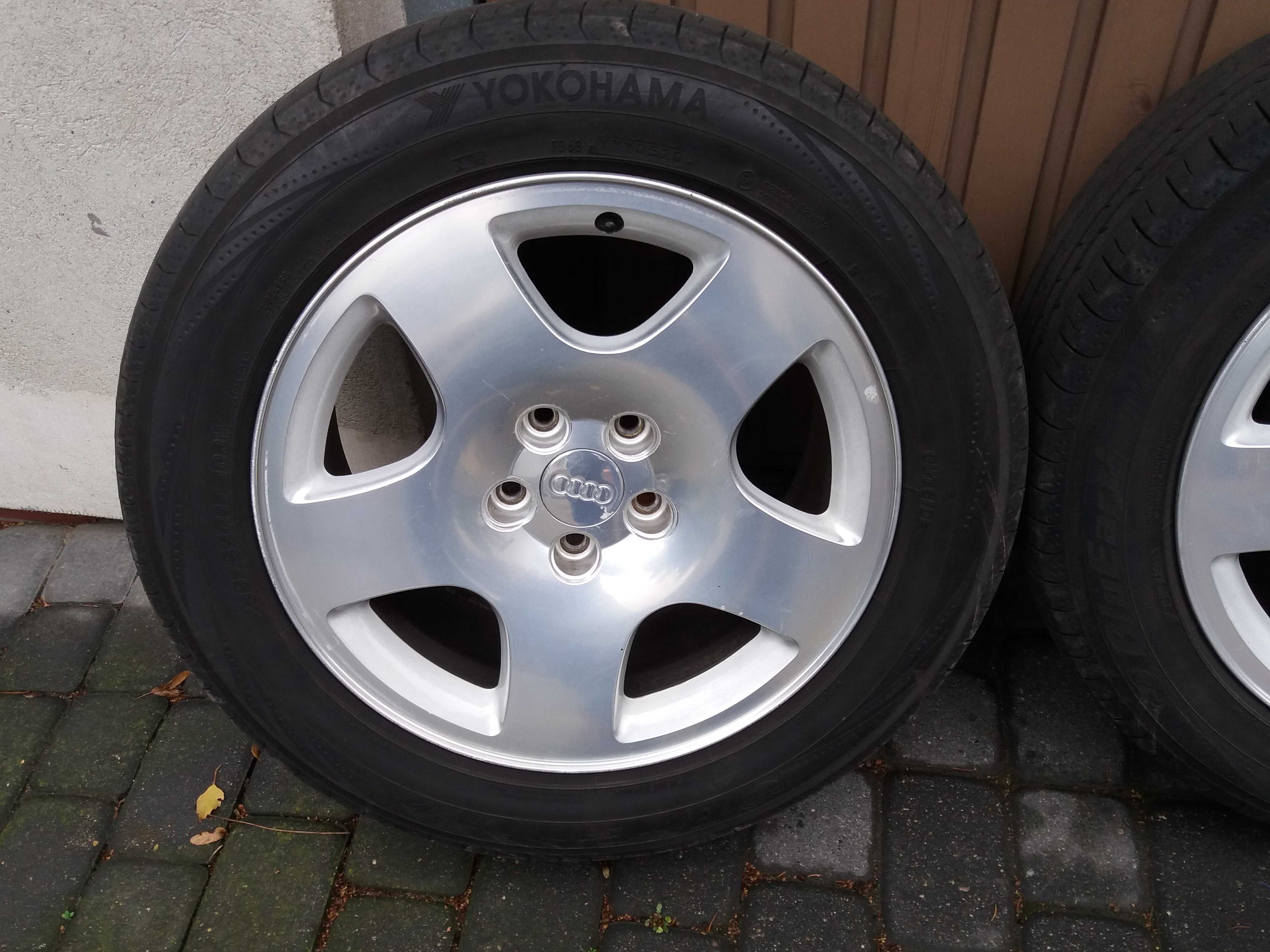 AUDI FELGI KOŁA 5x112 ET 48 8X17 235/55/17 DOT2020 Yokohama