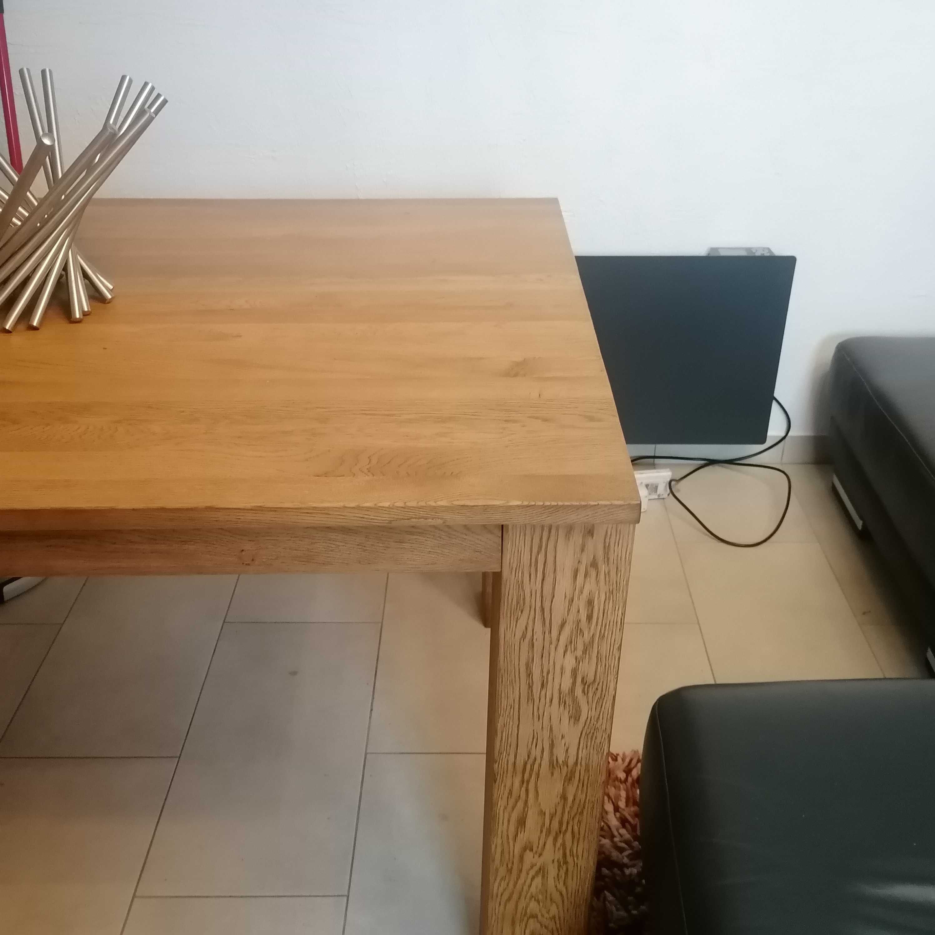 Stół dębowy z litego drewna