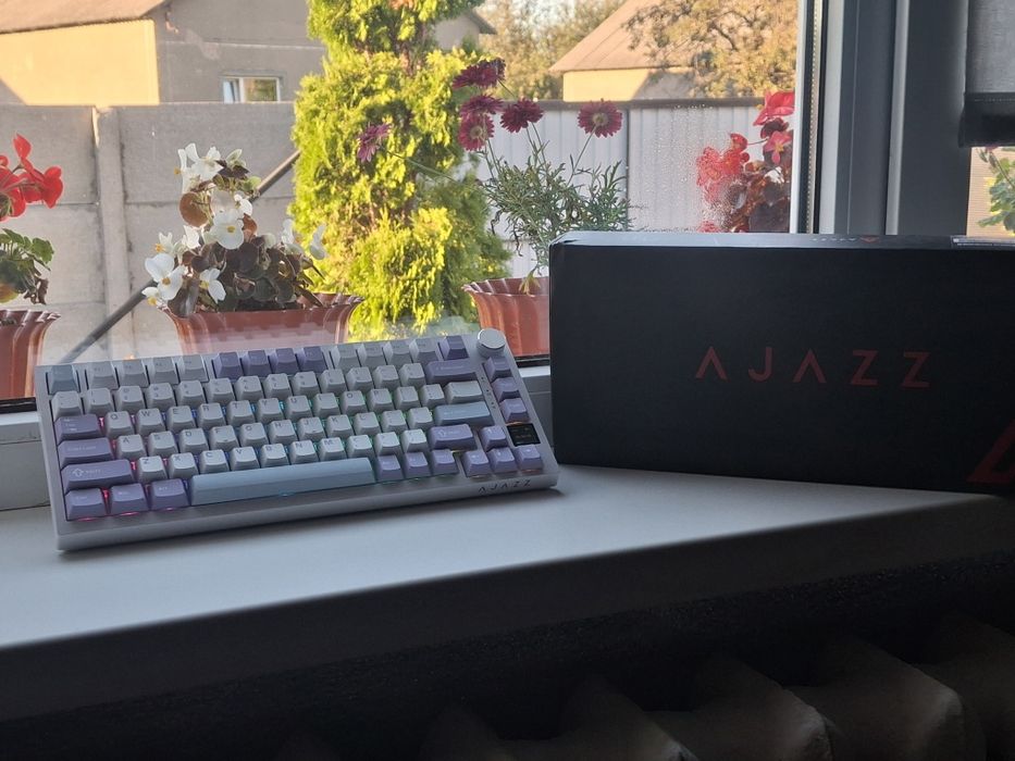 НОВА! Клавіатура Ajazz ak820pro біла