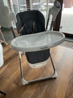 Bujaczek krzesło do karmienia Lionel