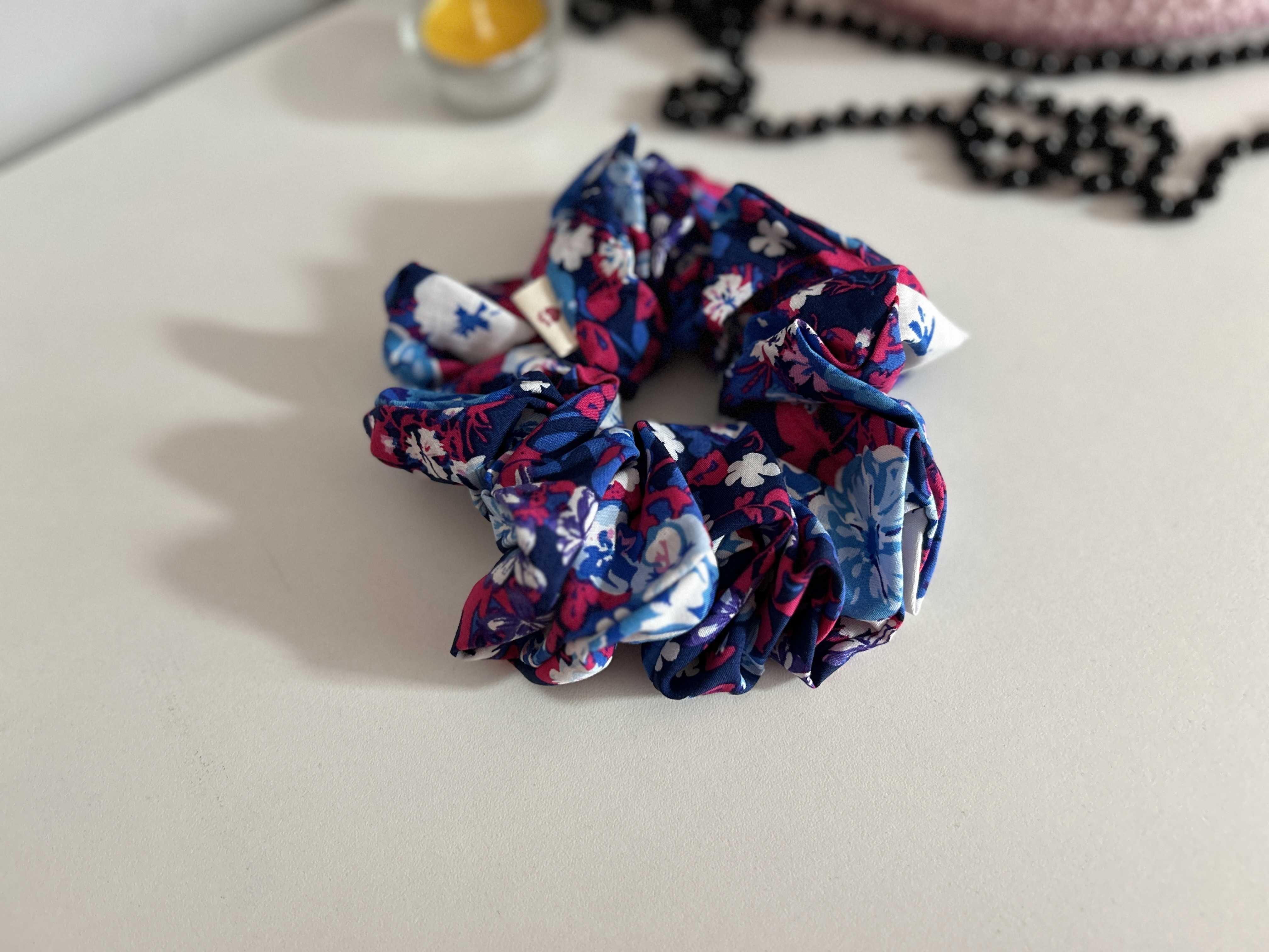 Gumki do włosów scrunchie