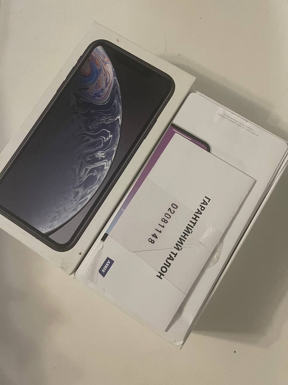 Айфон XR на 128 пам'яті